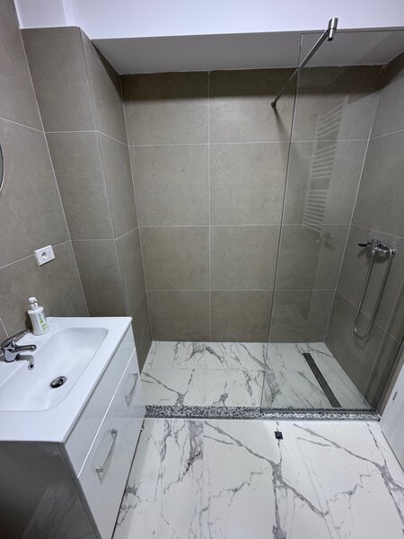 Oltenitei, Gama Residence